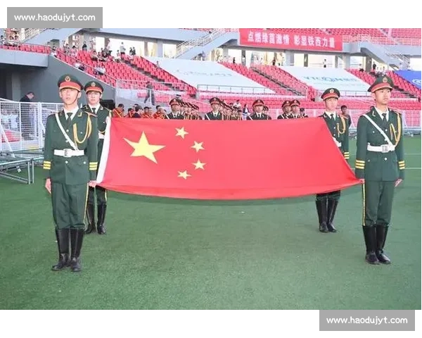 铁西厂超开幕：扫地僧一脚踢出工业热血