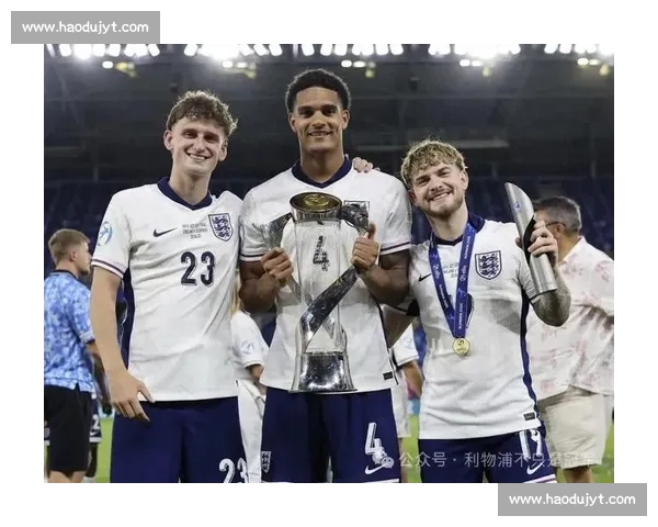 利物浦标价埃利奥特：5000 万镑买断或 4000 万镑带回购条款